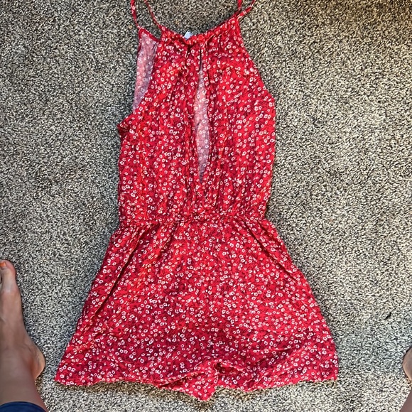 Romper - Picture 6 of 6